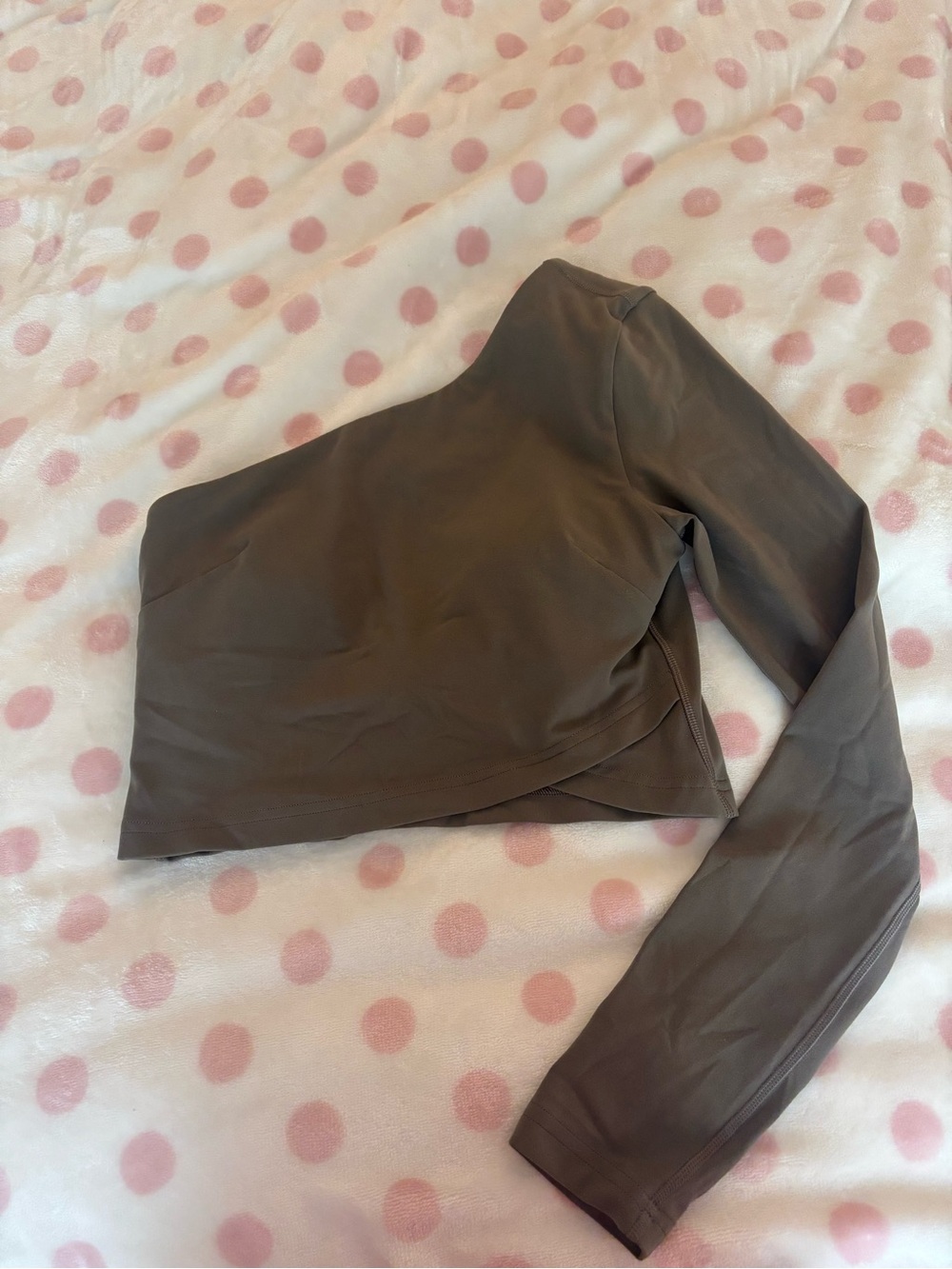 One-Shoulder Long Sleeve Crop Top